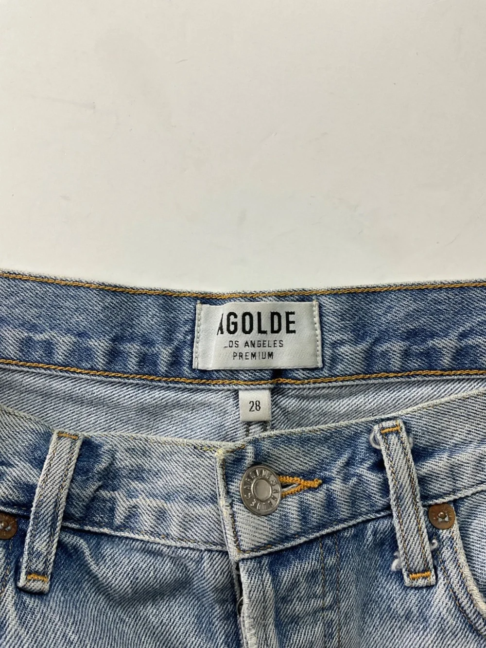 AGOLDE Parker Denim Shorts in Swapmeet